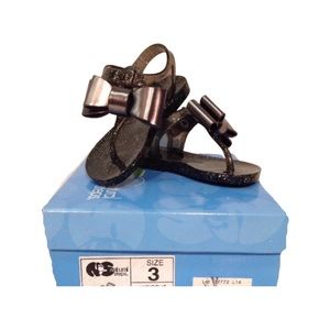 Natural Steps Hibiscus Jelly Sandal Size 3